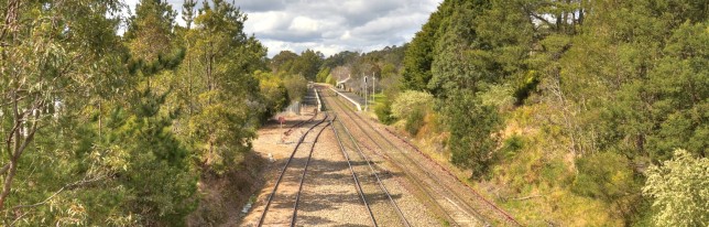 Northbound view towards Bundanoon Station. Note the third, unused track on the left. Image: Hot Rails