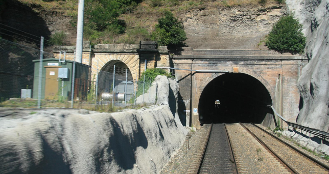 Southbound view of the Gib Tunnel, with the old tunnel visible at left. Image: Woosang